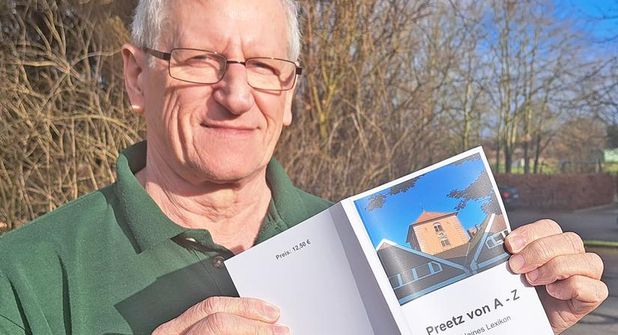 Rudolf Schilling hatte viel Spaß daran, das kleine Preetz-Lexikon zusammenzustellen. Und er recherchiert weiter.