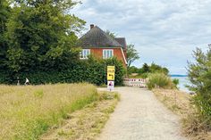 Brodtener Steilufer: Abriss Haus Seeblick aufgrund akuter Gefahrenlage noch im Februar