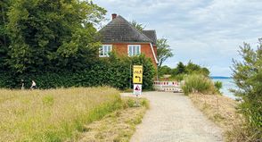 Brodtener Steilufer: Abriss Haus Seeblick aufgrund akuter Gefahrenlage noch im Februar