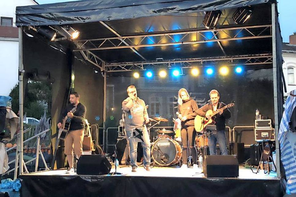 Der Garant für gute Stimmung: die Neustädter Band Diggi & Friends.