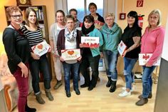 Monika Schulz, Jennifer Nadine Felgendreher, Susanne Struck, Tanja Wussow, Mariola Hübscher-Balzer, Anja Schmidt, Jenny Pries, Tanja Axnick, Janette Reher und Andrea Nüser (v. re.).