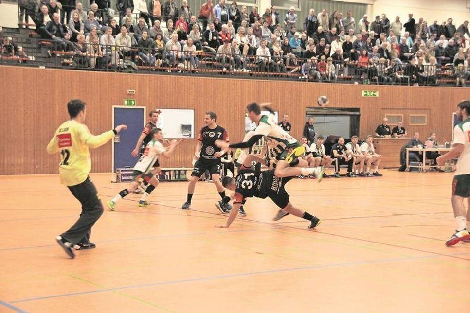 Nach dem Sieg gegen Flensburg-Handewitt gilt es für die HSG Ostsee, am Freitag beim TSV Altenholz noch einmal alle Kräfte zu mobilisieren, um mit einem Erfolgserlebnis das Handballjahr 2018 zu beenden.