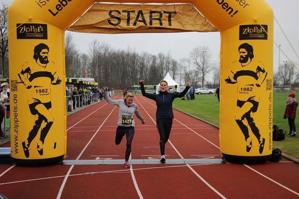 Fröhlicher Zieleinlauf.