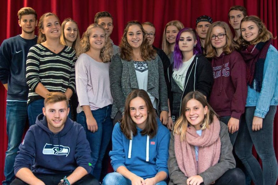 Das Theaterensemble des Küstengymnasiums Neustadt.