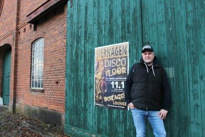 Die Tore der Festscheune öffnen sich am Samstag mit einem neuen Partykonzept. Organisator Stefan Würrer freut sich drauf.