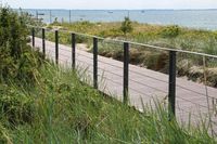 Flanieren zwischen Düne, Strand und Promenade: die neuen Dünenstege machen‘s möglich.