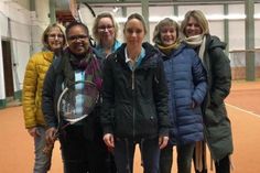 Susanne Klamke, Francia Sarau, Wiebke Nindel, Christiane Steen, Heike Weber-Klüver und Anna Hamwöhner (v. lks.).