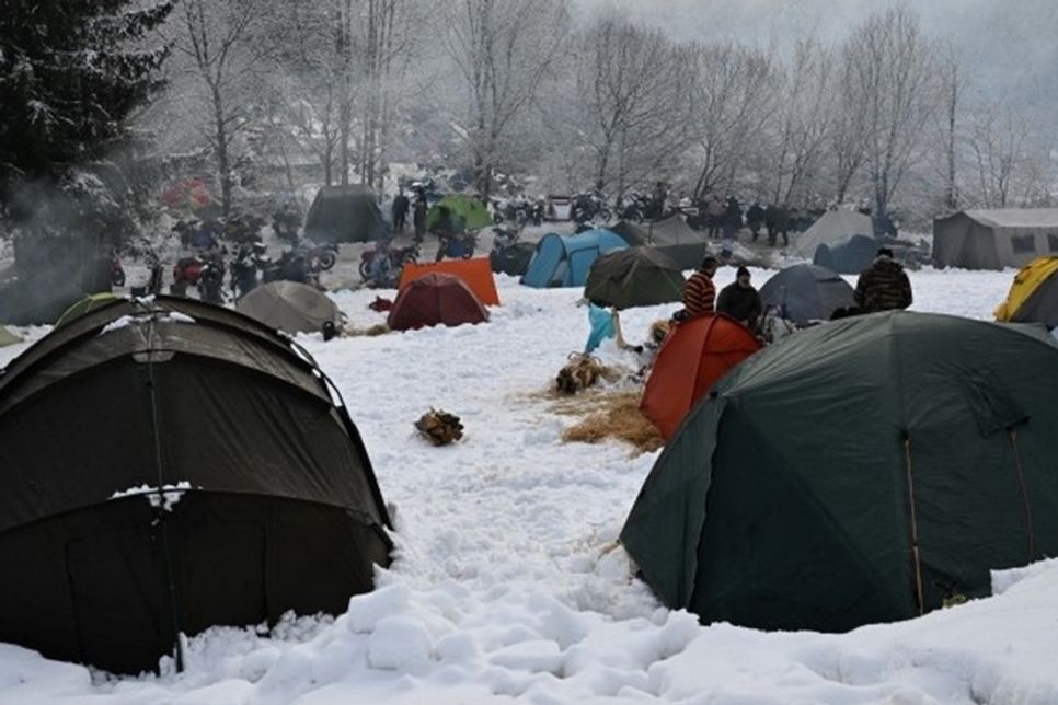 Über 3.100 Biker hatten bei Schnee und Eis ihr Lager im „Hexenkessen von Loh“ in der Gemeinde Thurmansbang (Bayrischer Wald) aufgeschlagen.