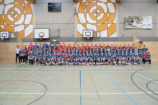 Ein Trikot ist eins zu wenig!