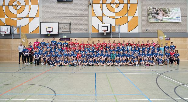 Ein Trikot ist eins zu wenig!