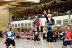 Er wächst mit seinen Aufgaben Basti Potz traf gleich beim ersten Angriff.