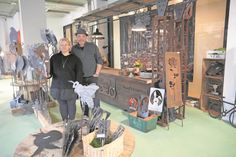 Nadine Heyder und Sebastian Schenk in ihrem Geschäft in Grömitz, Strandallee 2.