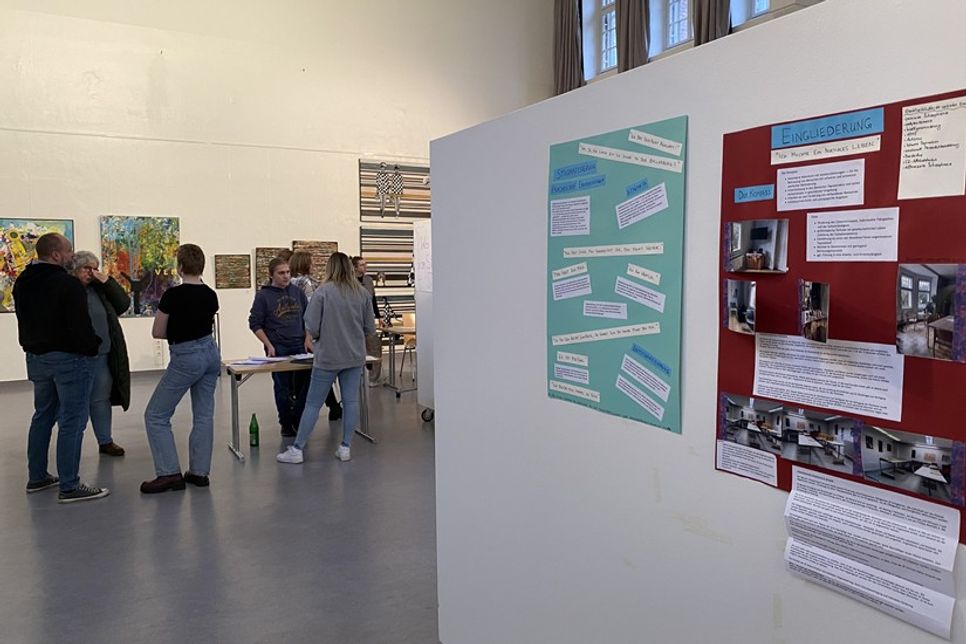 Die Ergebnisse der Projektwoche wurden kreativ aufbereitet und im Hans-Ralfs-Haus für Kunst und Kultur präsentiert.