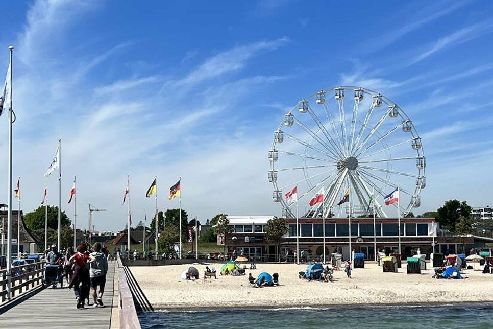 In dieser Woche nehmen die reporter-Podcasterinnen Gesche Muchow und Kristina Kolbe ihre Hörerinnen und Hörer mit ins schöne Dahme und (kleiner Spoiler) mit ins Riesenrad.