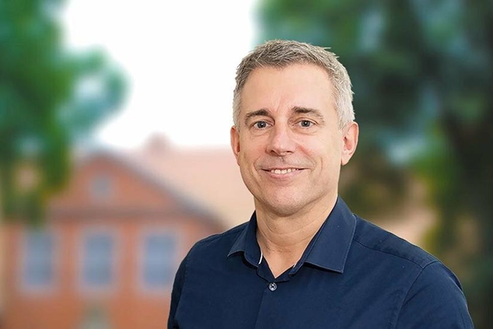 Tim Troike will in seiner Heimatgemeinde Stockelsdorf neuer Rathauschef werden.