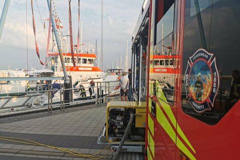 Auch die Freiwillige Feuerwehr Grömitz war bei dem Einsatz vor Ort.