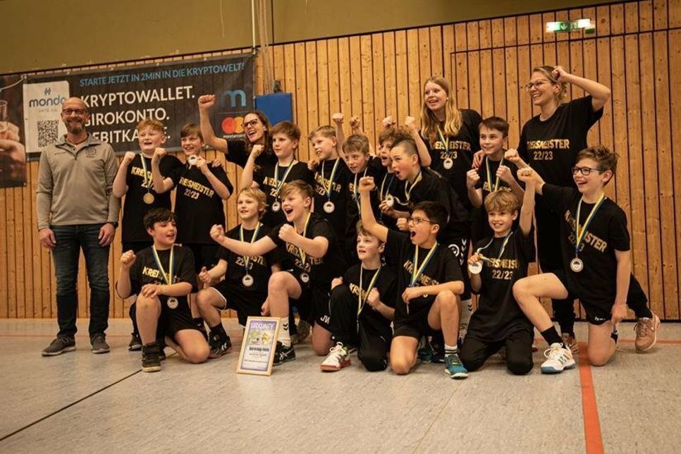 Die männliche Jugend E der HSG Ostsee feierte den Kreismeistertitel.