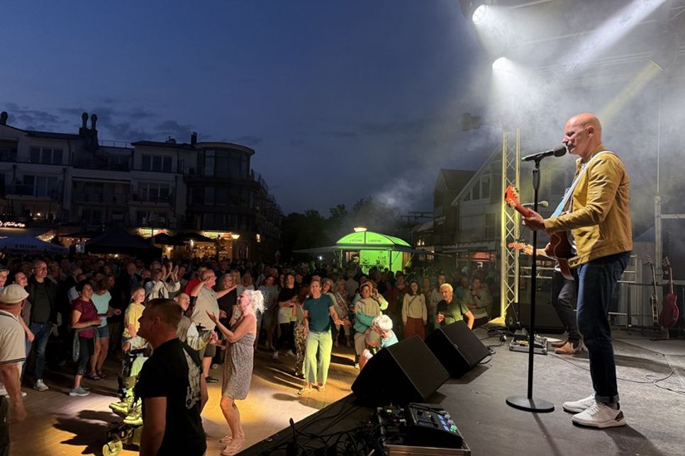 Mit einer vielseitigen Setlist und großer Spielfreude sorgte Tin Lizzy bei der Pfingstsause für beste Festivalstimmung