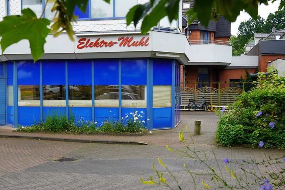 Der neue Firmensitz bietet kostenlose Parkmöglichkeiten direkt vor dem Eingang.