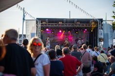 Drei Tage lang gibt es ein abwechselndes Musikprogramm auf dem Seebrückenplatz.