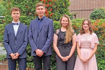 Robert Johlen (v.l.), Bastian Bock, Kaya Kscheminski und Lena Weidling