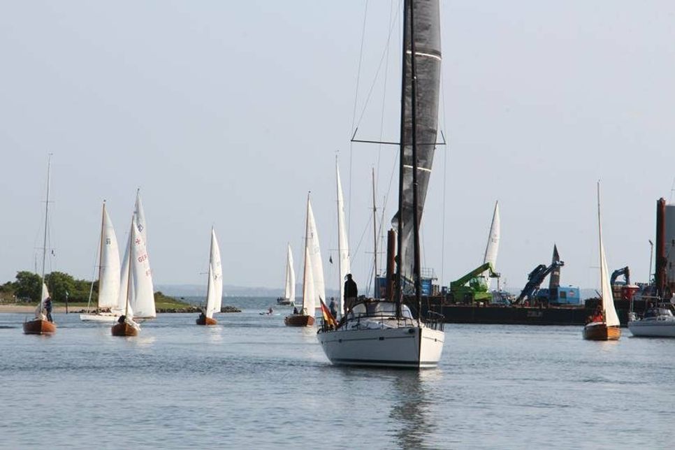 Vom Jungfernstieg aus konnte man die teilnehmenden Yachten der Max-Oertz-Regatta nah erleben.