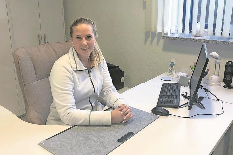 Ulrike Hoffmann freut sich, den Menschen im logopädischen Bereich helfen zu dürfen.