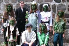 Nike, Farina (vorne v. lks.), Lisa, Paul, Hanna, Sophia, Naja (hinten v. lks.).
