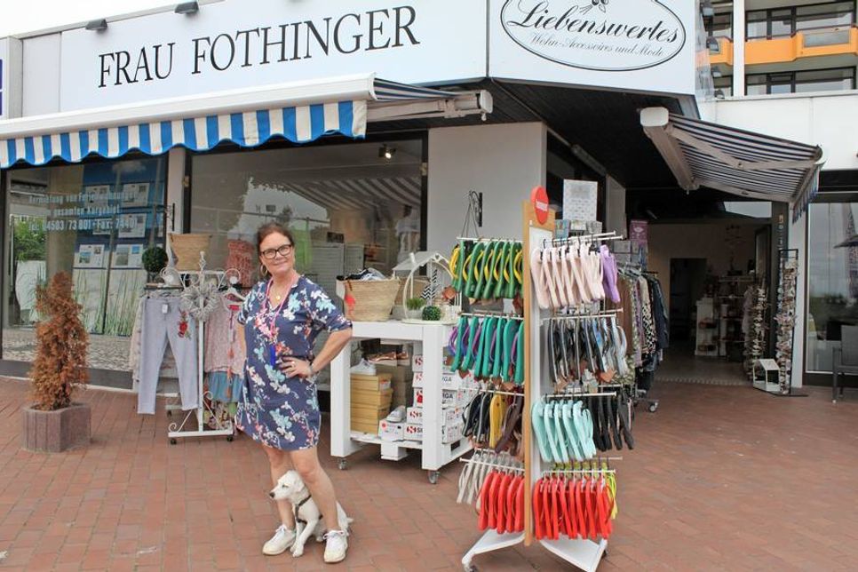 Inhaberin Manuela Foth freut sich über die neue Lage mit mehr Fläche und Auswahl.