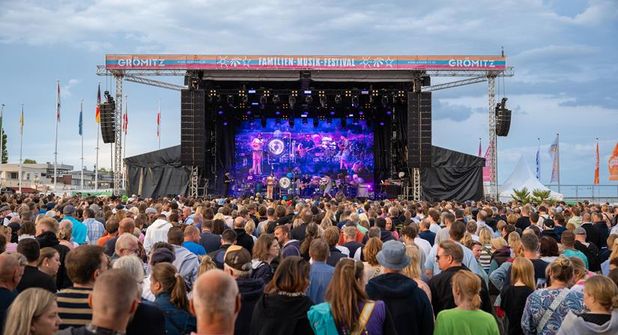 Festivalstimmung am Grömitzer Strand.