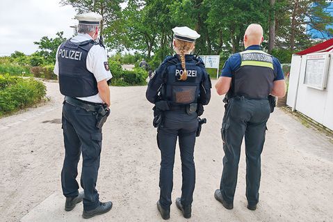 Polizei und Ordnungsamt werben für mehr Sicherheit: Gemeinsame Kontrollen auf den Promenaden