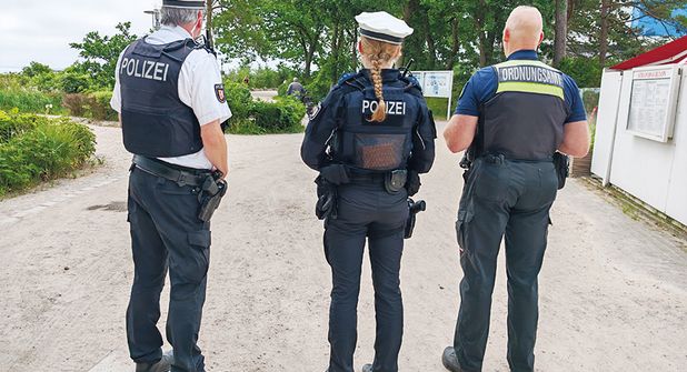 Polizei und Ordnungsamt werben für mehr Sicherheit: Gemeinsame Kontrollen auf den Promenaden