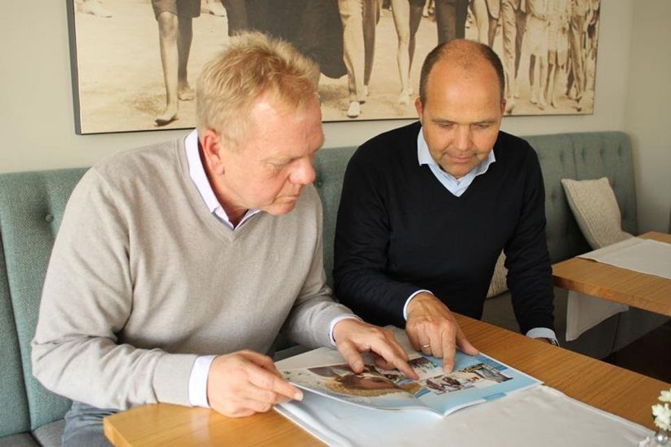 Touristikleiter Thorsten Brandt (lks.) und Dehoga-Vorsitzender Markus Schnoor blicken bereits auf die Saison 2019.