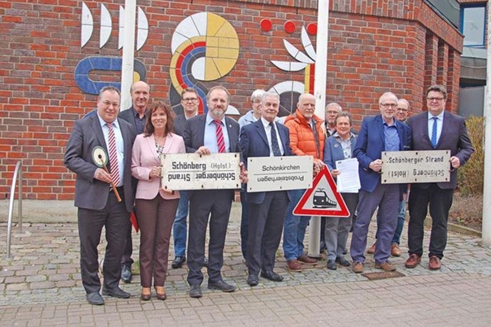 Der „offene Brief“ an Wirtschaftsminister Bernd Buchholz der Bürgermeister ist inzwischen eingegangen. Nun muss der Landtag entscheiden, wie es weitergeht mit „Hein Schönberg“.