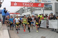 Startschuss für die 21,1 Kilometer des Halbmarathons auf der Promenade.