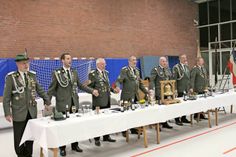 Der Vorstand: Major Ulrich Dede, Kassenwart Vincent Piper, Schriftführer Günther Muchow, 1. Ältermann Andreas Sielaff, König Hannes Fisler, 2. Ältermann Thorsten Krüger und der scheidende 2. Ältermann Martin Revenstorf (v. lks.).