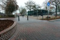 Der Blick in den nördlichen Teil der sanierten Schulstraße.
