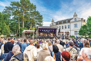 „OstseeTalent goes music 2026“: Großes Finale am 17. Juli auf dem Timmendorfer Platz