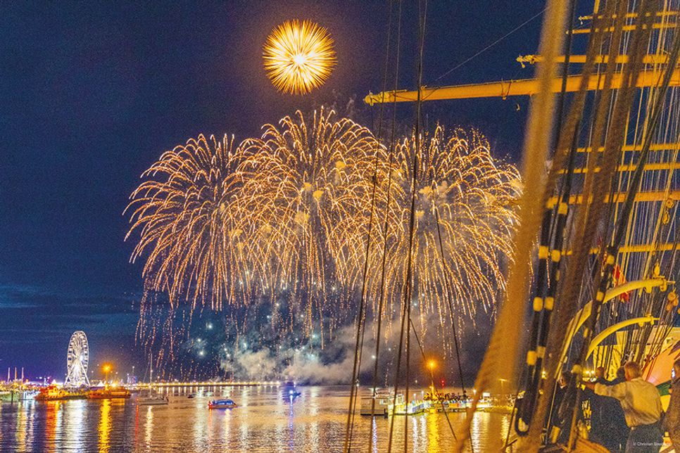 Travemünder Woche vom 17. bis 26. Juli: Highlights auf der Bühne – Licht­effekte in der Nacht – Genüsse den ganzen Tag