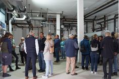 Viele Menschen kamen in die Energiezentrale und haben sich informiert.