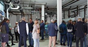 Viele Menschen kamen in die Energiezentrale und haben sich informiert.