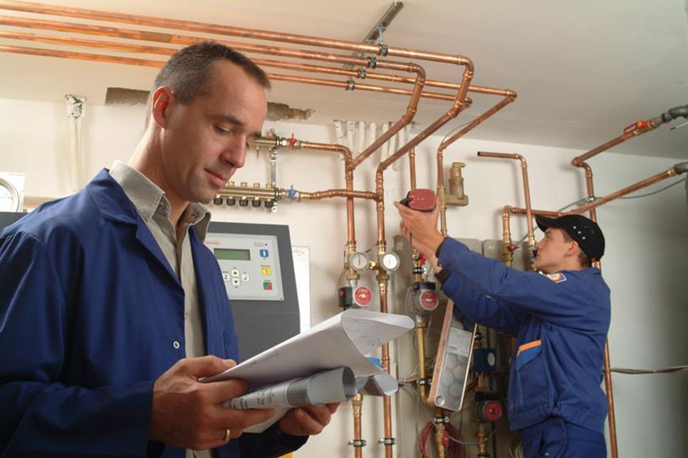 Kupferleitungen bieten eine langlebige und sichere Lösung für die gesamte Hausinstallation - vom Trinkwasser über Heizung, Gas und Klimatisierung bis zu Zukunftsenergien wie Biogas oder Wasserstoff.