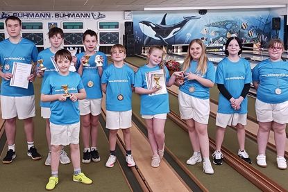 Erfolgreiche Sportlerinnen und Sportler im Kegler-Verein-Lensahn.