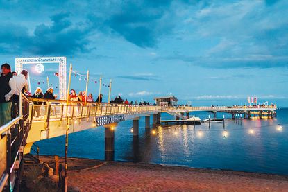 Festliches Sommerfinale über dem Meer: Seebrückenfest Haffkrug vom 11. bis 13. September
