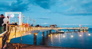Festliches Sommerfinale über dem Meer: Seebrückenfest Haffkrug vom 11. bis 13. September