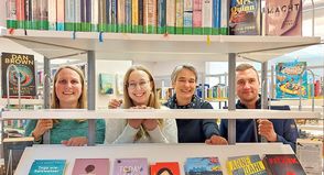 Das Team der Bücherei ist jetzt wieder vollständig (von links): Gaby Alkilani, Frederike Brandt, Sonja Grans und Kevin Schabowski.