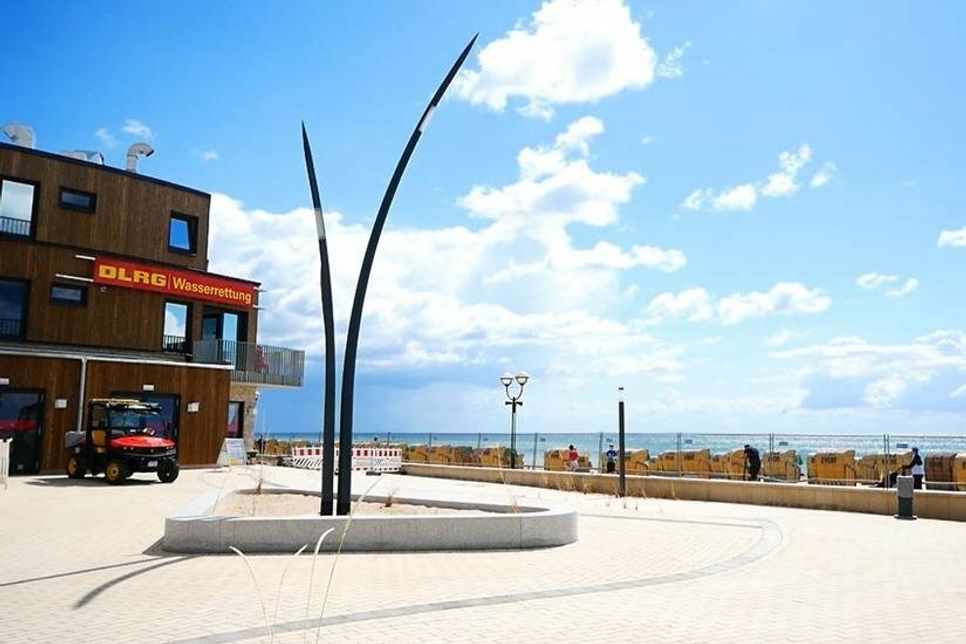 Schick und ganz neu: Das DLRG-Gebäude an der Promenade.