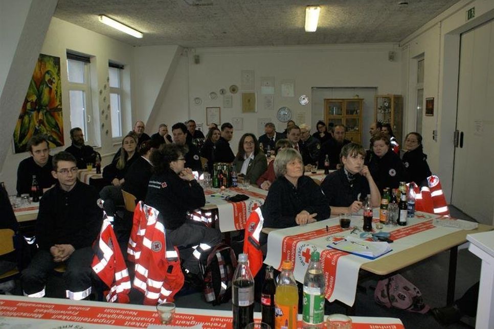 DRK Bereitschaftsversammlung in den Räumlichkeiten am Holmer Weg.