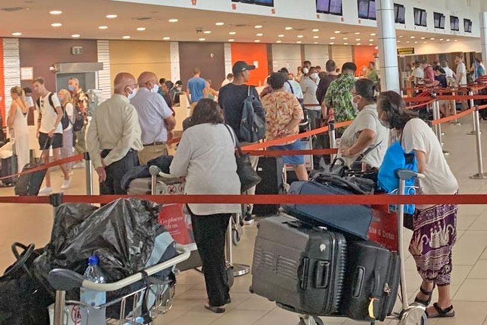 Corona-Rückholaktion - Betrieb am Flughafen.