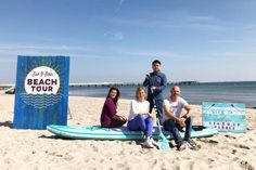 Thuan Nguyen -Tourismus-Service Grömitz- (hinten), Tabea Braun -Tourismus-Agentur Lübecker Bucht-, Christine Knebelkamp -Timmendorfer Strand Niendorf Tourismus GmbH-, Dirk Herpel -SUP Experte- (vorne v. lks.).